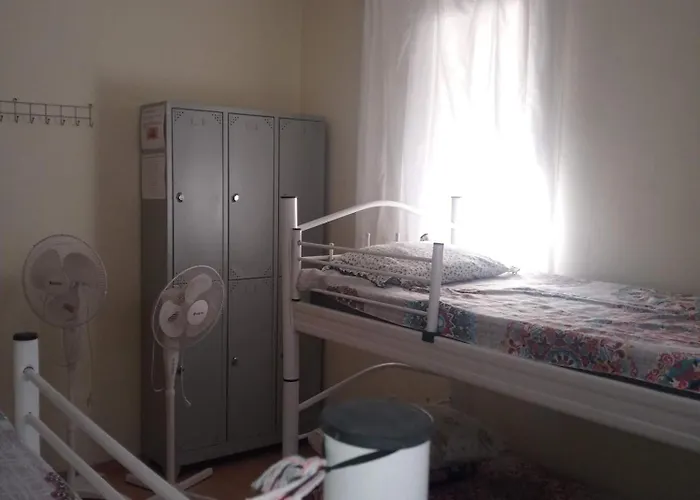 Hzd Hostel Φετιγιέ